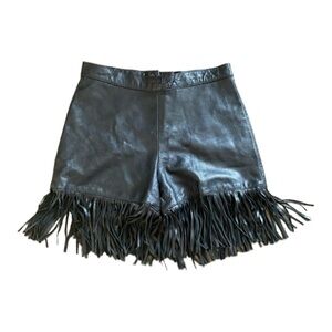 Echtes Leder High Waisted Leather Fringe Shorts